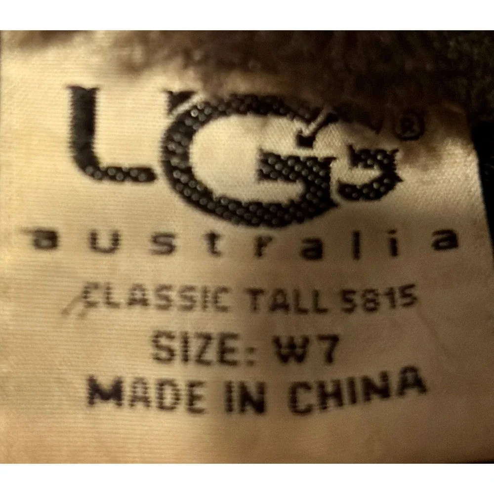 UGG Australia Classic Tall 5815 Brown Suede Sheepskin Lined Boots Women Size 7 W